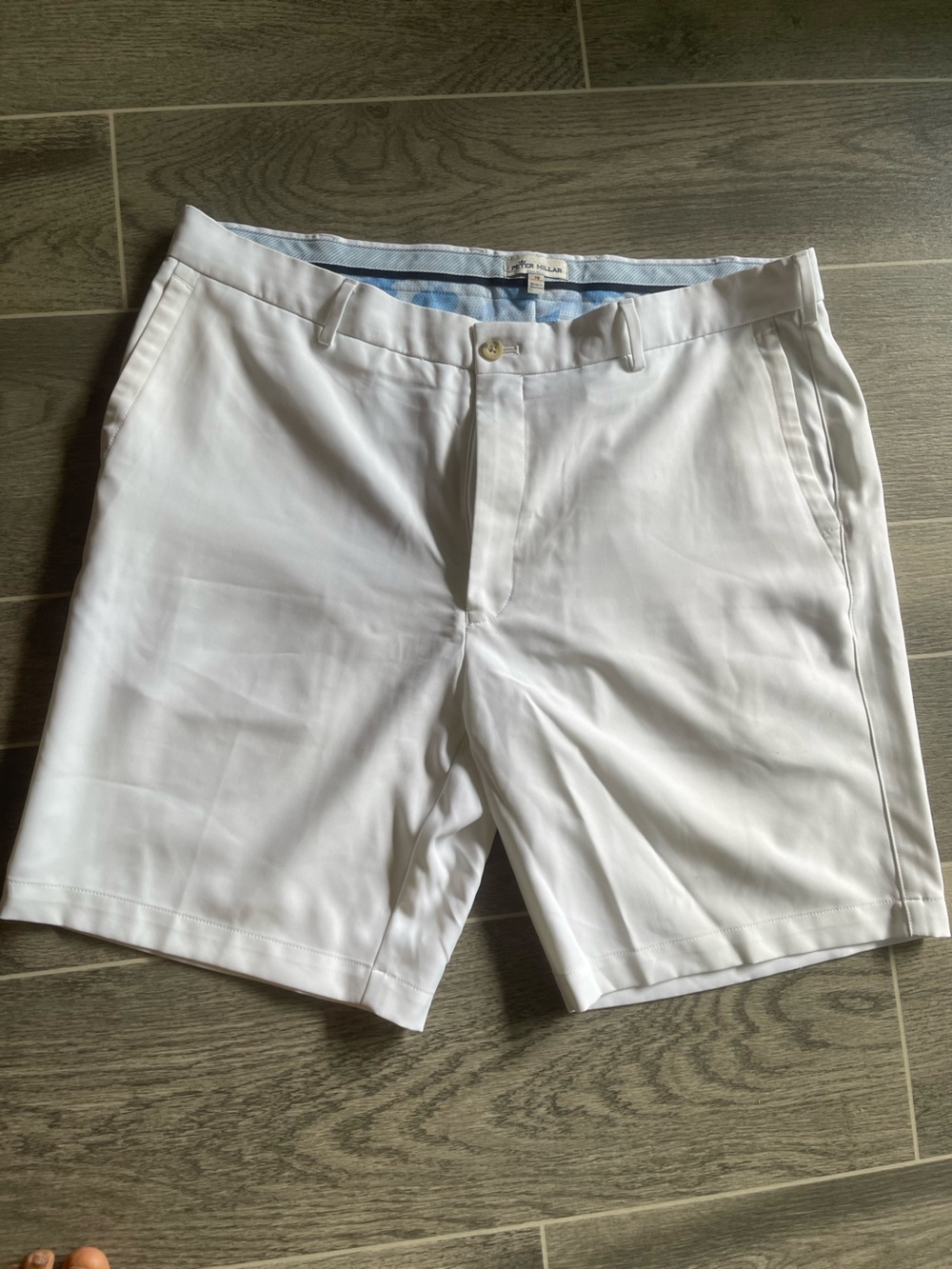 Peter Millar White Golf Performance Shorts